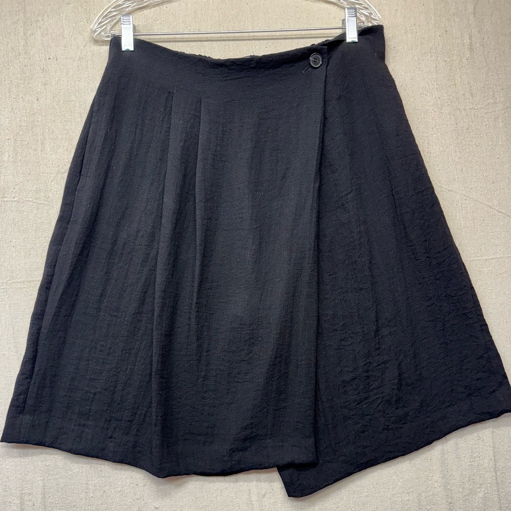 Zara Black Skort-Wrap shorts size large